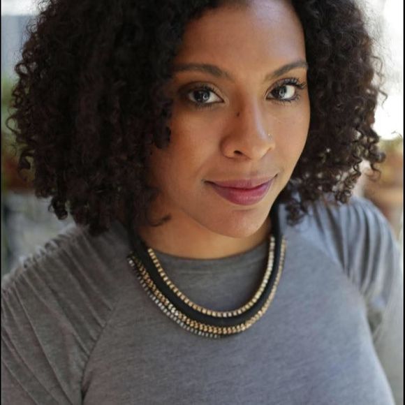 Meet your Posher, Heather - Picture 1 of 1